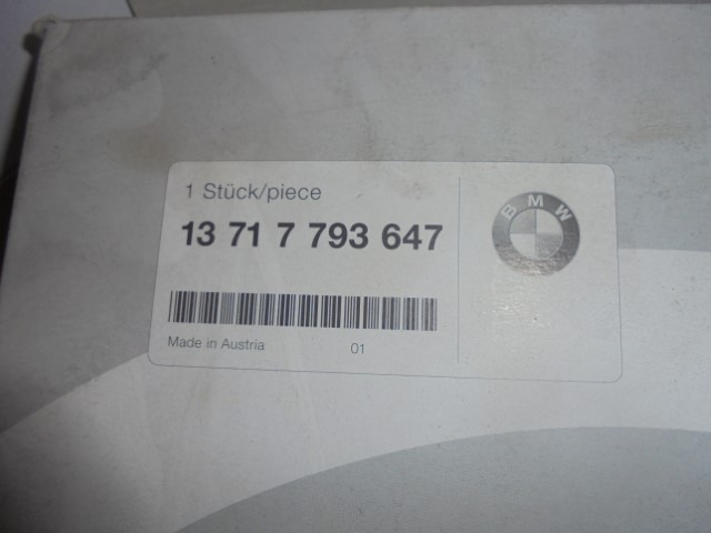 BMW_5er_6er_Luftfiltereinsatz_E60_E61_E63_E64_13717793647_7_