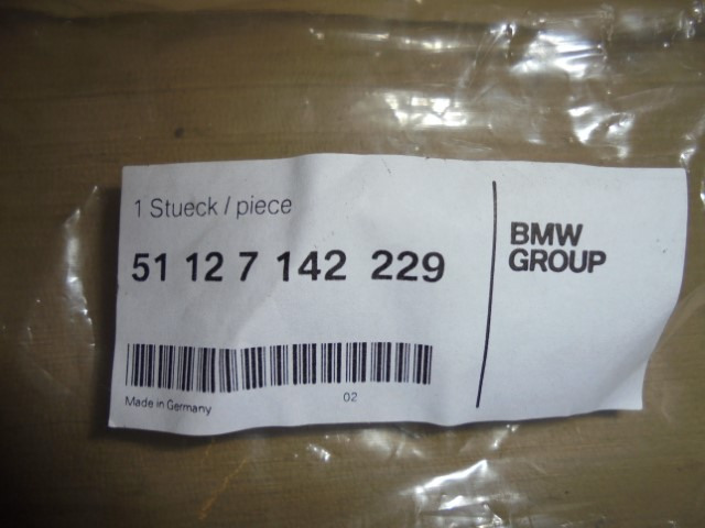 BMW_7er_Stossleiste_grundiert_hinten_links_E65_E66_51127142229_4_