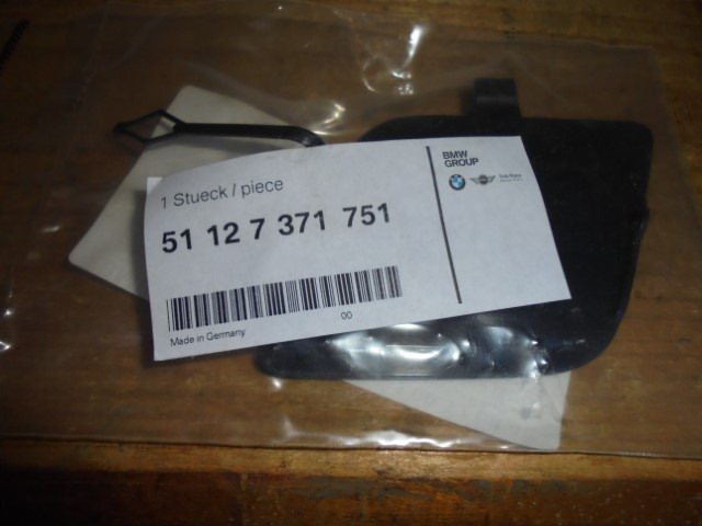 BMW_Abdeckung_Abschlepp_se_grundiert_hinten_51127371751_1_