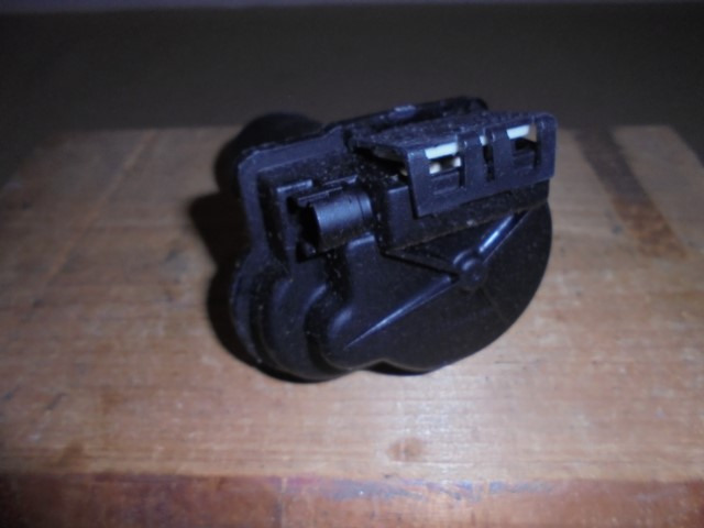 BMW_Drosselklappensteller_Ads_2_E31_E32_E34_E36_E38_E39_35411162548_1_