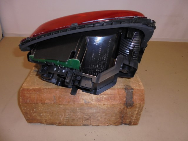 BMW_MINI_Heckleuchte_links_F55_F56_F56E_F57_63217297413_3_