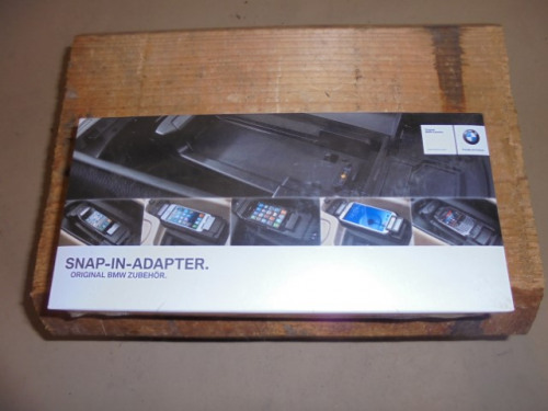 BMW_Snap_in_Adapter_Samsung_Galaxy_S4_Einbauausrichtung_links_84212354867_2_