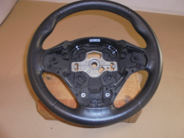 BMW_Sportlenkrad_Leder_F20_F21_F22_F23_F30_F31_F32_F33_F34_F36_32306863342_1_