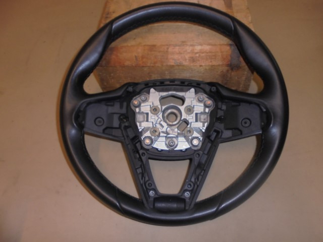 BMW_Sportlenkrad_Leder_Schaltwippen_G11_G12_G14_G15_G16_G30_G31_G32_32306871732_1_