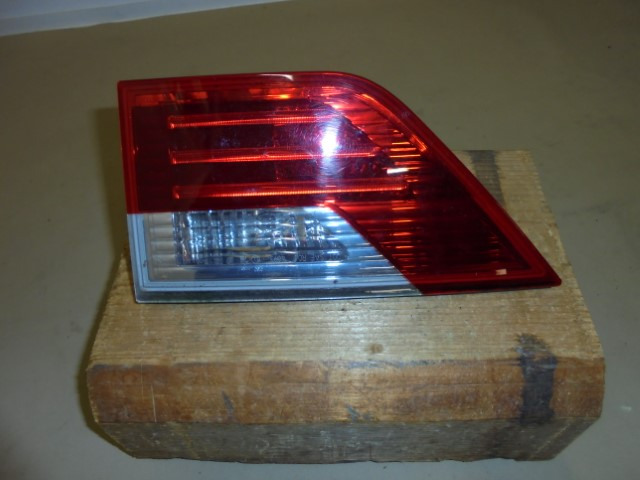 BMW_X3_Heckleuchte_Heckklappe_rechts_E83_63217162214_2_