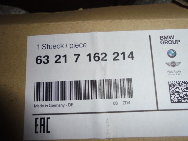 BMW_X3_Heckleuchte_Heckklappe_rechts_E83_63217162214_4_