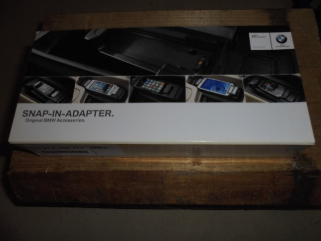 Snap_in_Adapter_Samsung_Galaxy_S3_84212338572_2_