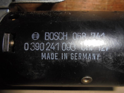 5er_BMW_E28_BOSCH_Scheibenwischermotor_BJ_81-87_Bosch-Nr_0390241093_1_