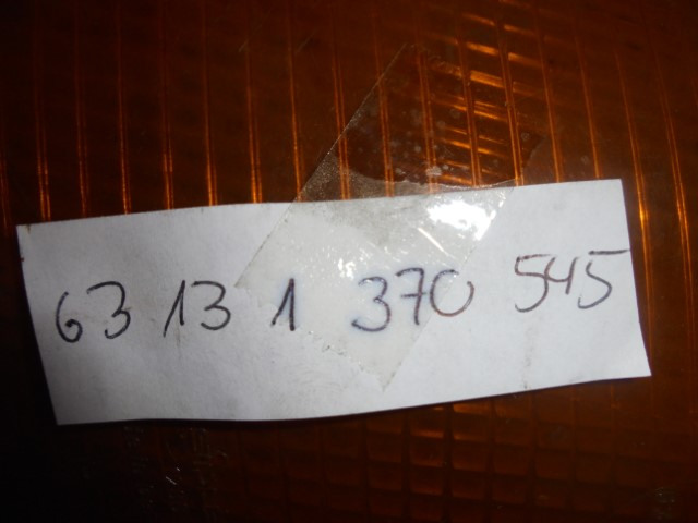 BMW_7er_Lichtscheibe_links_E23_63131370545_3_