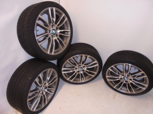 BMW_Alufelgen_M_Sternspeiche_mit_Reifen_2_