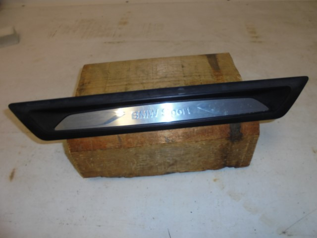 BMW_Blende_Einstieg_vorn_F20_F31_F34_F36_F39_F45_F46_F48_51477289216_1_