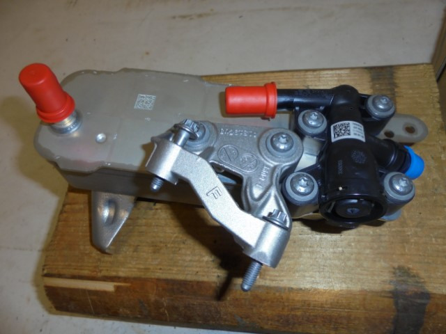 BMW_Getriebe_lk_hler_F10_F11_F15_F20_F21_F22_F23_F25_F26_F30_F31_F32_F33_F34_F36_G01_G02_G05_G11_G12_G20_G21_G30_G31_G32_17218514515_1_