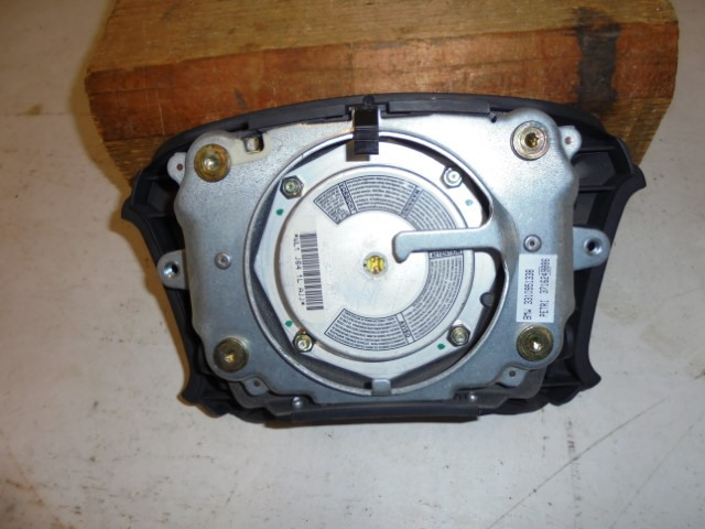 BMW_Prallplatte_Airbag_32341095135_3_