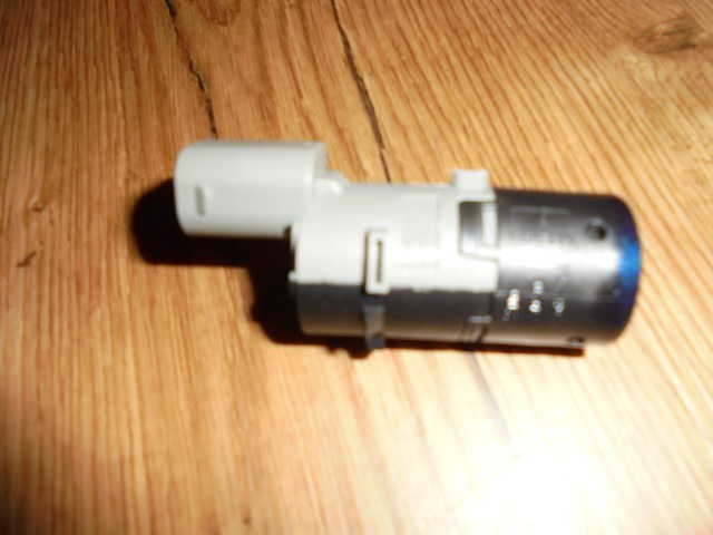BMW_Ultraschallsensor_Tiefsee_Blau_wa76_E39_E60_E61_E83_66209124166_2_