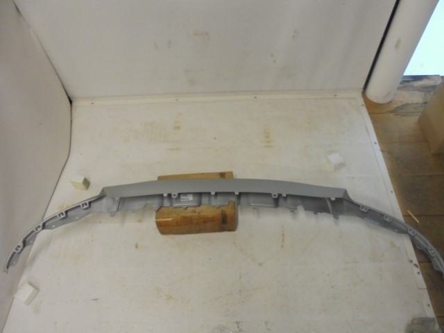 BMW_X1_E84_Abdeckung_Blende_Luftf_hrung_Spoiler_Sto_stange_vorne_51117374101_3_