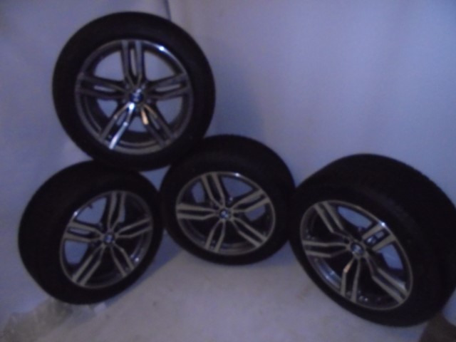 BMW_X6_F16_M-Technik_Felgen_Doppelspeiche_623_bicolor_mit_Reifen_NEU_36117849629_36117849630_11_