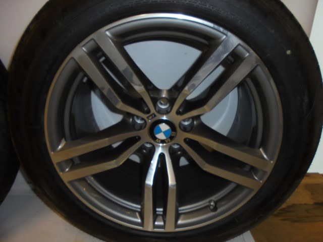 BMW_X6_F16_M-Technik_Felgen_Doppelspeiche_623_bicolor_mit_Reifen_NEU_36117849629_36117849630_9_