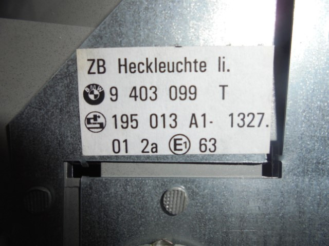 BMW_Z3_E36_Coupe_-_Roadster_Heckleuchte_links_Blinker_weiss_63219403099_5_