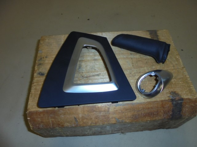 Interieurkit_chromeline_1er_BMW_F21_F22_2er_F87_1_