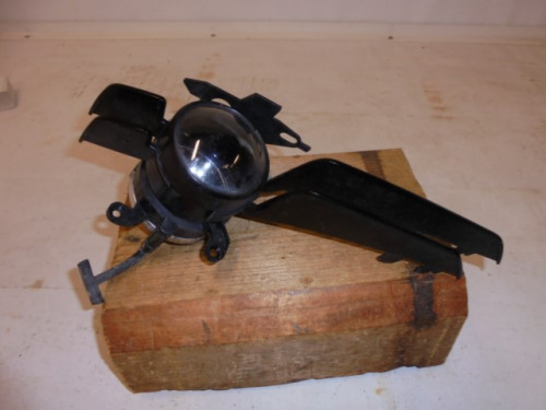 Nebelscheinwerfer_BMW_E46_Coup_und_Cabrio_rechts_2_