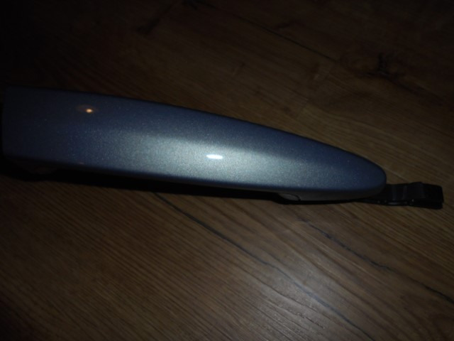 T_rgriff_Griffb_gel_BMW_E90_E91_Arktis_rechts_Teilenummer_51210445182_6_